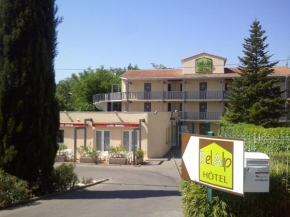 Отель Hotel Bel Alp Manosque  Маноск